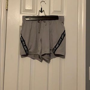 light gray nike shorts